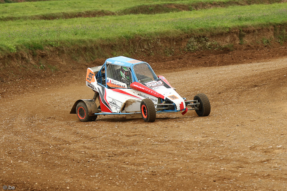 STEINBOURG_1561