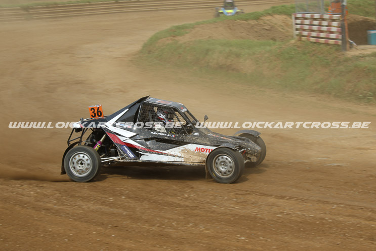 MAURON2022_3272