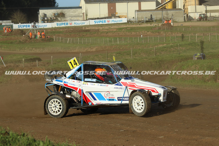 MAURON2022_2564