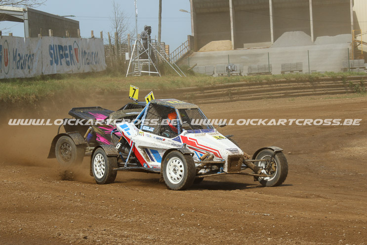 MAURON2022_3089