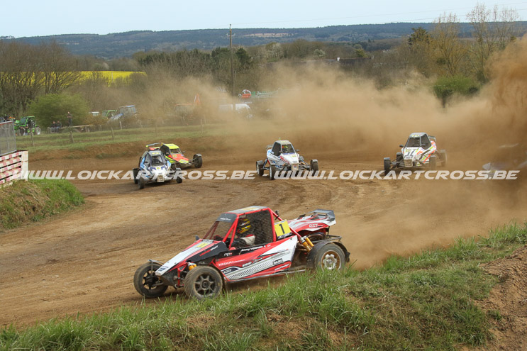 MAURON2022_3595