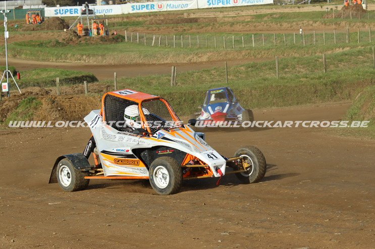 MAURON2022_2588