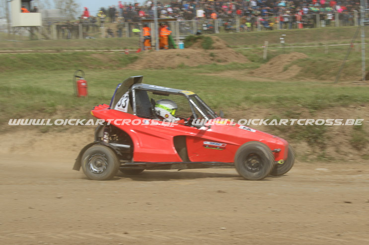 MAURON2022_3174