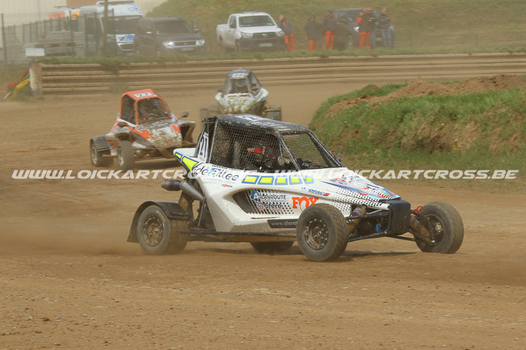 MAURON2022_3184