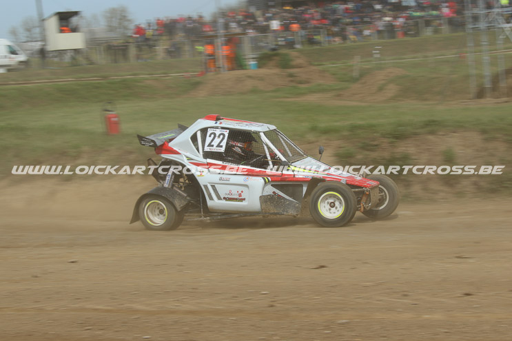MAURON2022_3203