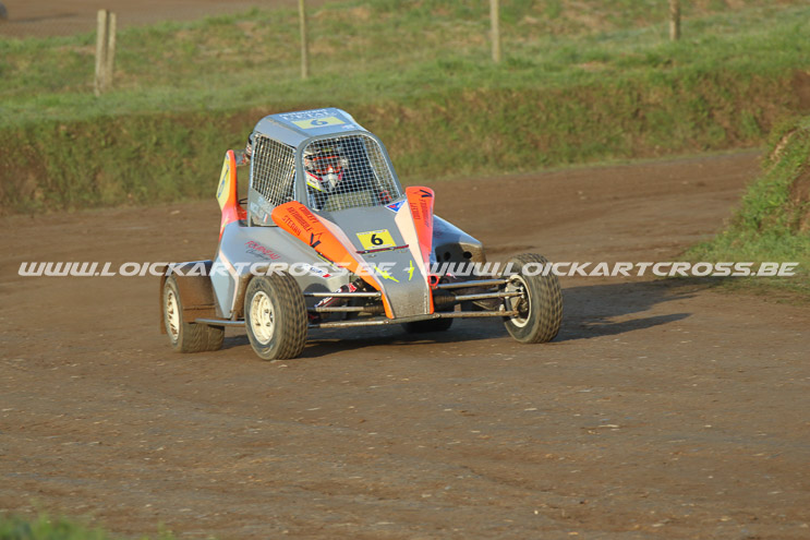 MAURON2022_2396