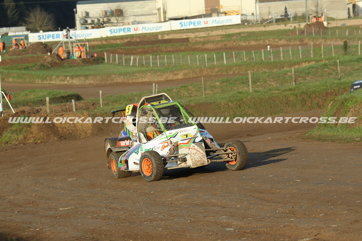 MAURON2022_2401