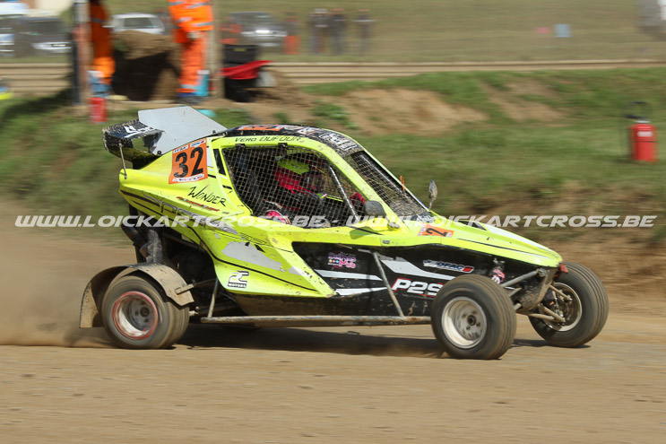 MAURON2022_3028