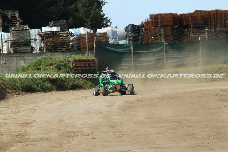MAURON2022_3042