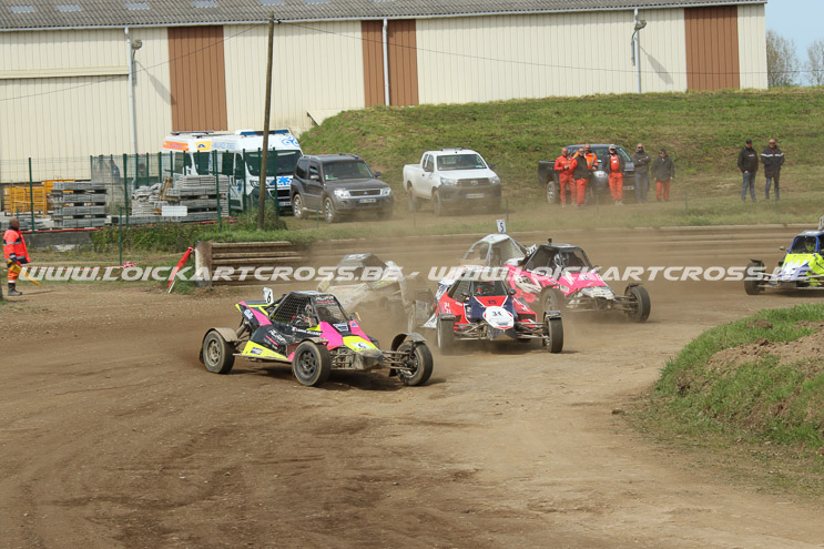 MAURON2022_3438