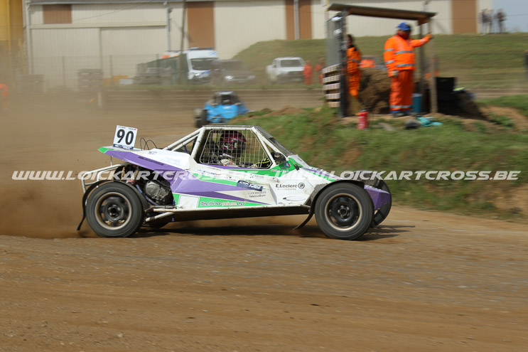 MAURON2022_3498